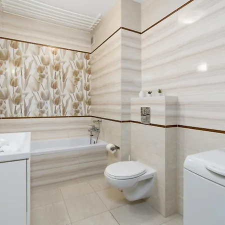 Czarnieckiego With Balcony By Renters Lejlighed *